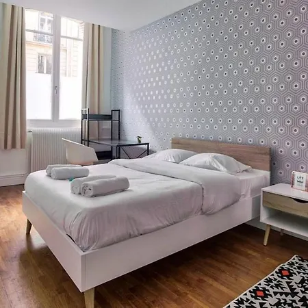 Appartement Grand Madrid - Pied-a-terre 8e 10p Parijs