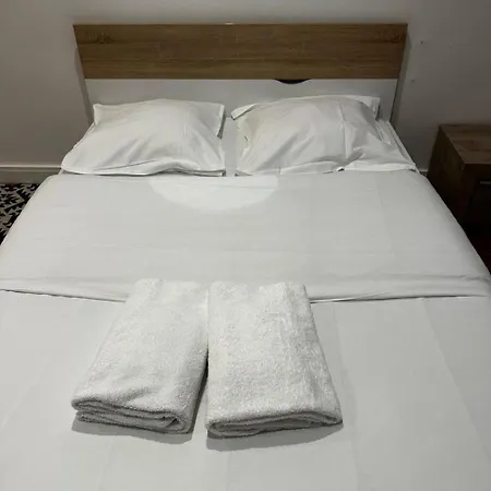 Grand Madrid - Pied-a-terre 8e 10p Appartement